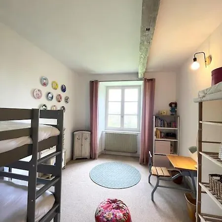 Manoir De Famille Proche Hébergement de vacances