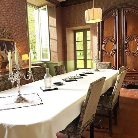 펜션 Manoir De Famille Proche