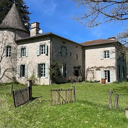 Manoir De Famille Proche Hébergement de vacances *