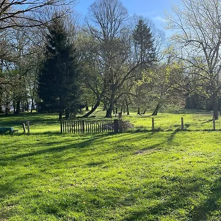Manoir De Famille Proche Hébergement de vacances *
