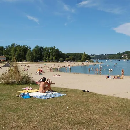 Hébergement de vacances Manoir De Famille Proche *