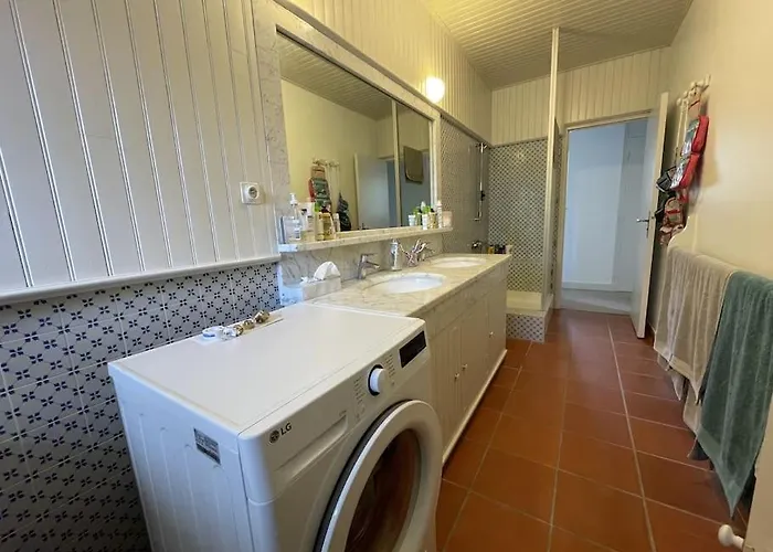 Manoir De Famille Proche Casa de Férias *