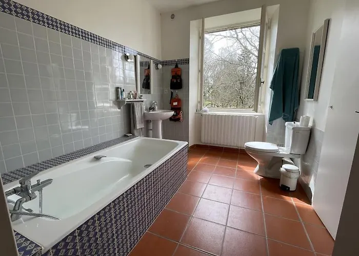 Manoir De Famille Proche *