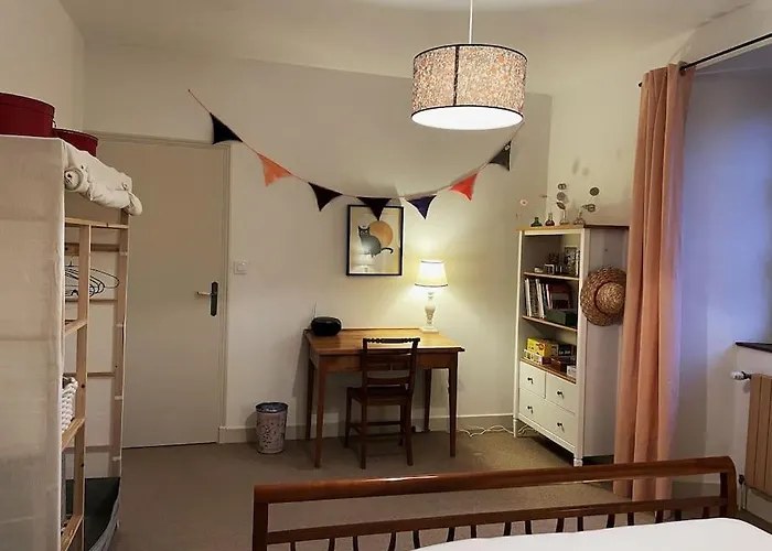 Casa de Férias Manoir De Famille Proche